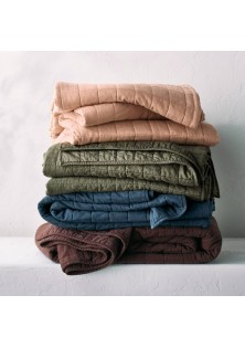 King Heavyweight Linen Blend Quilt Dark Fig